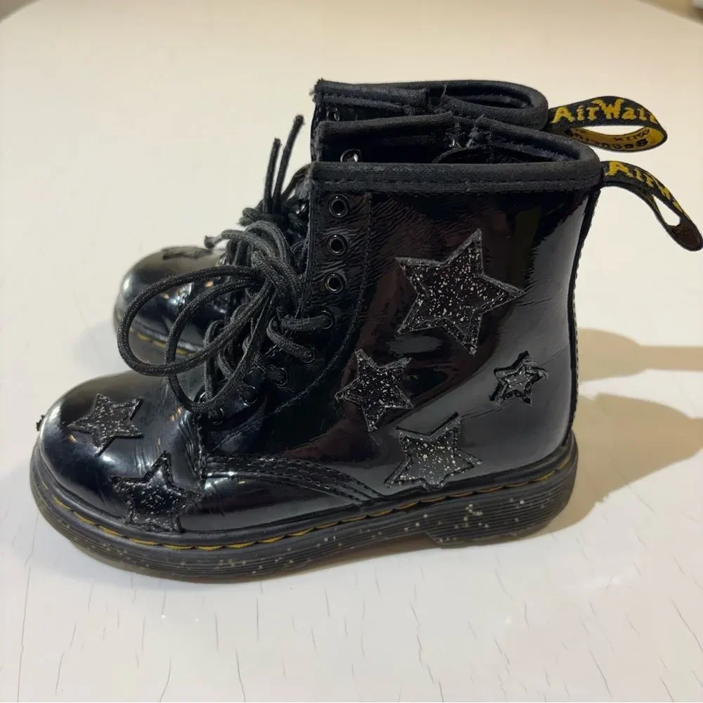 Dr. Martens Kids Black Patent Lace-Up Boots with Glitter Stars